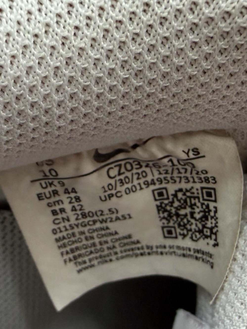 Nike Air Force 1 Low 'White Team Red' Sneakers. Men’s size 10. - Picture 9 of 10